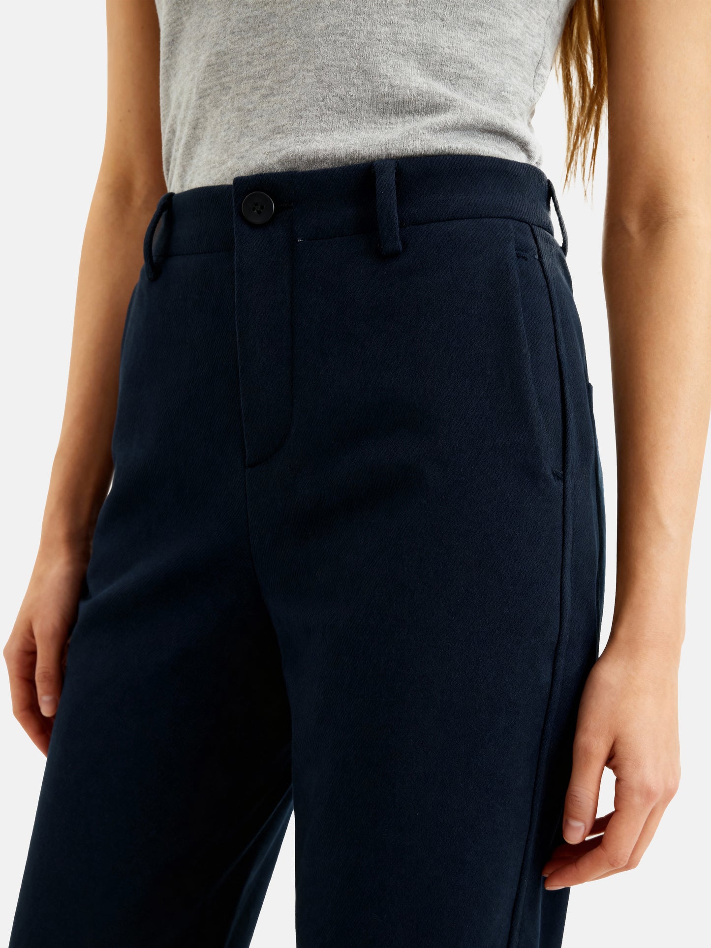 SELVANE Structured Cropped Trousers in a straight silhouette, mid-rise, with minimal seams and pressed creases.