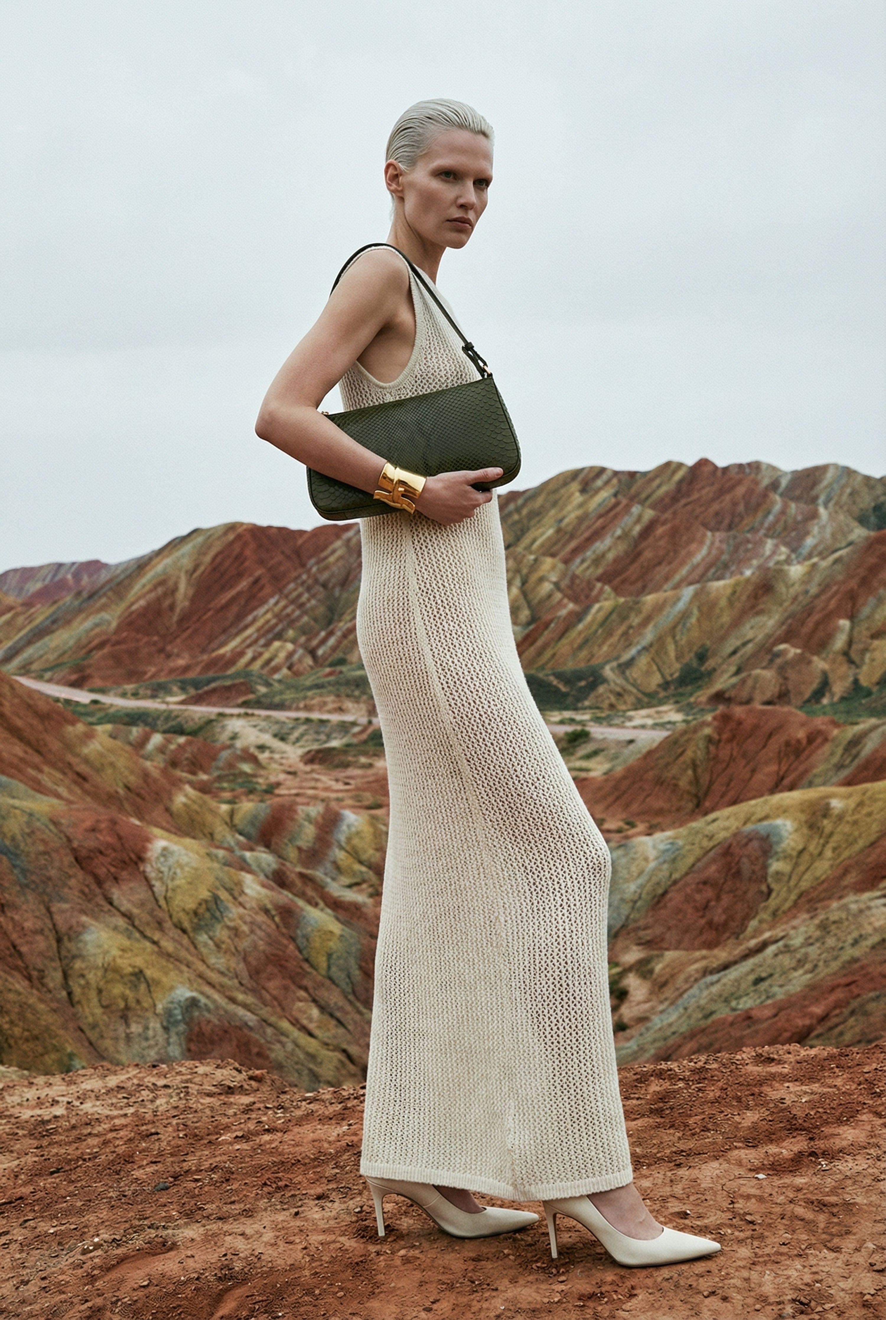 SELVANE editorial