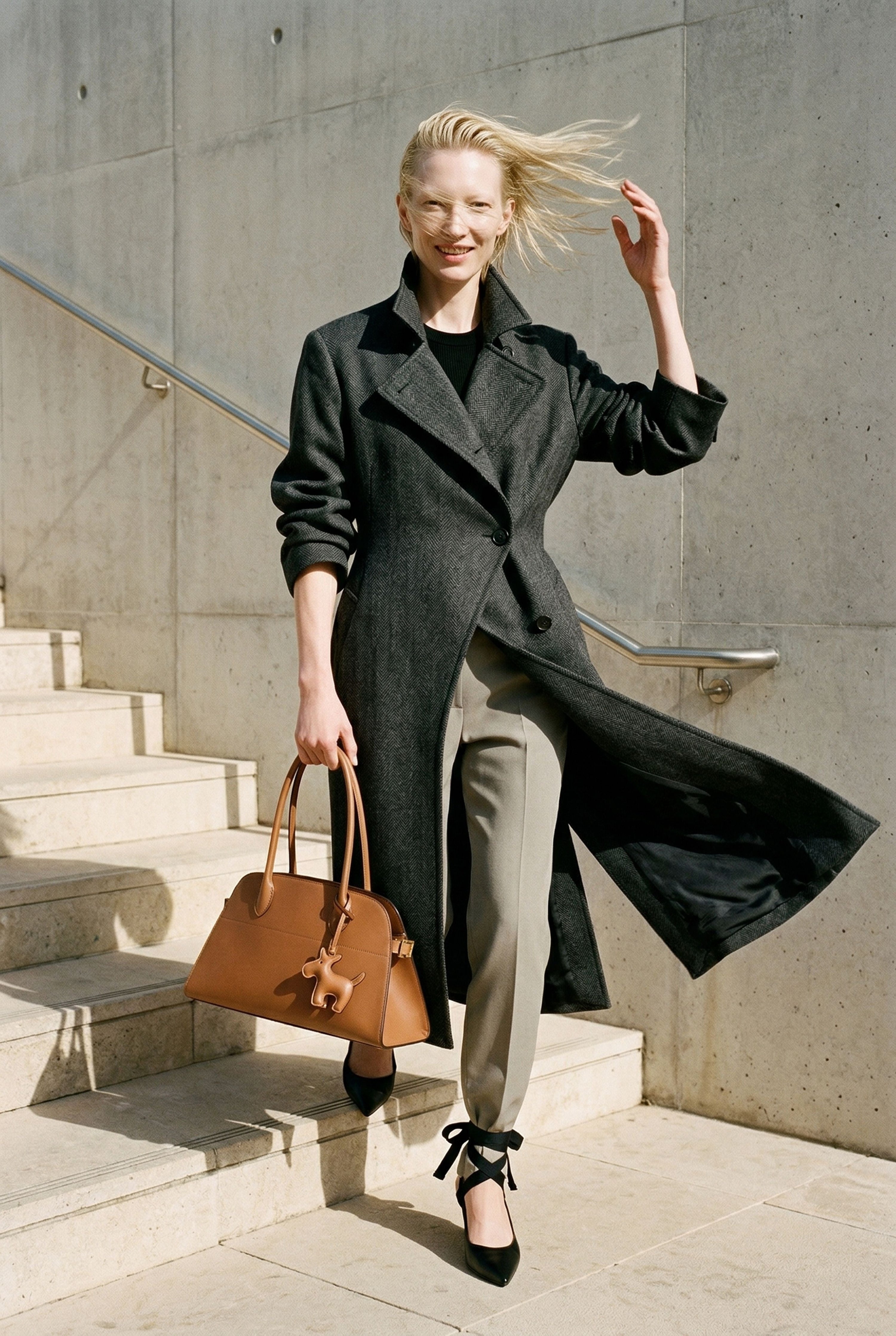 SELVANE editorial