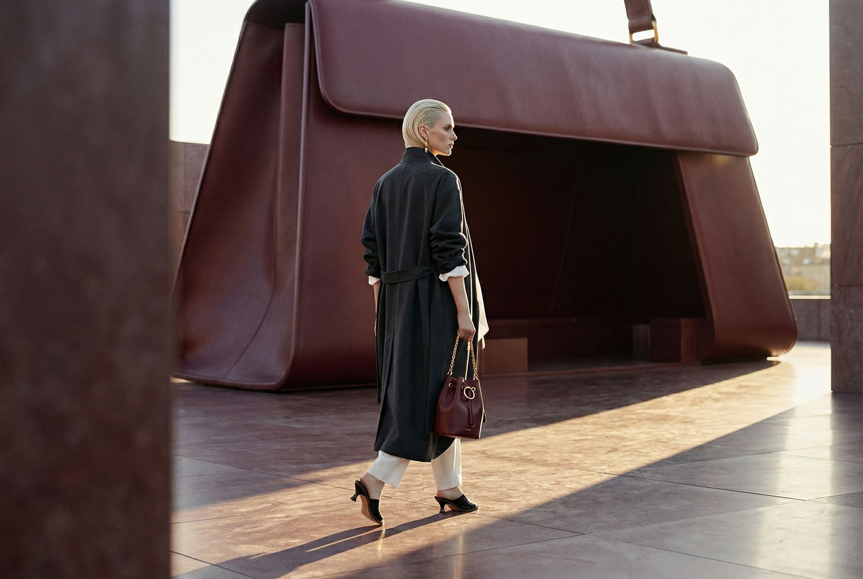 SELVANE editorial