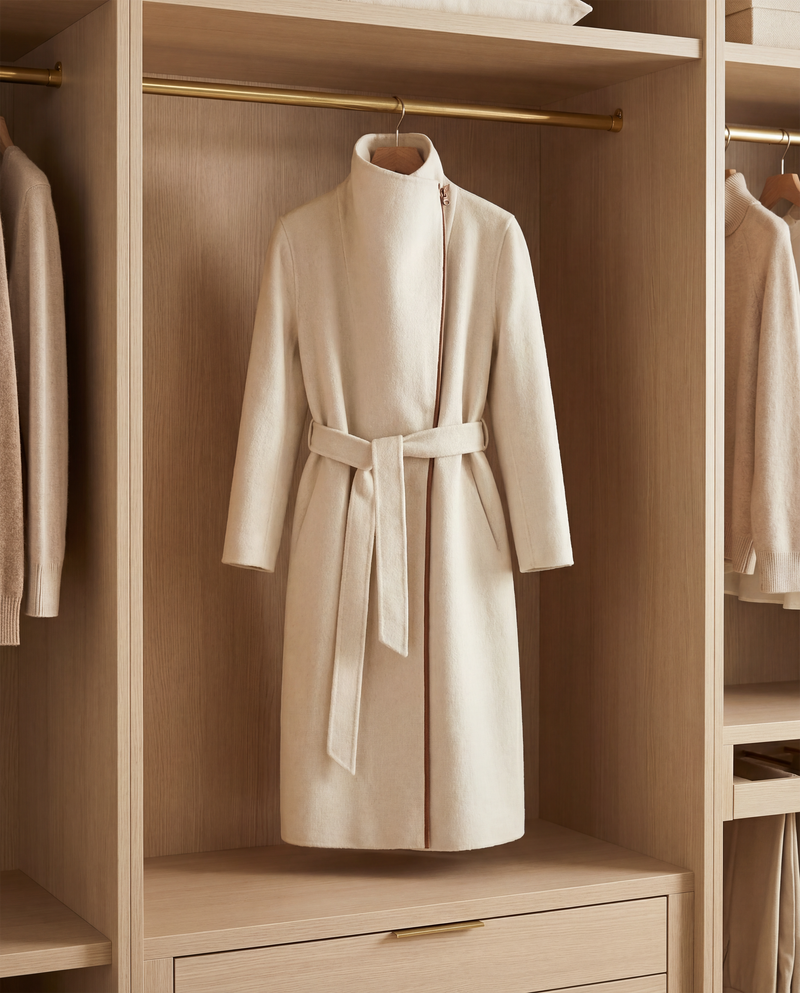 Store with support to preserve the line.