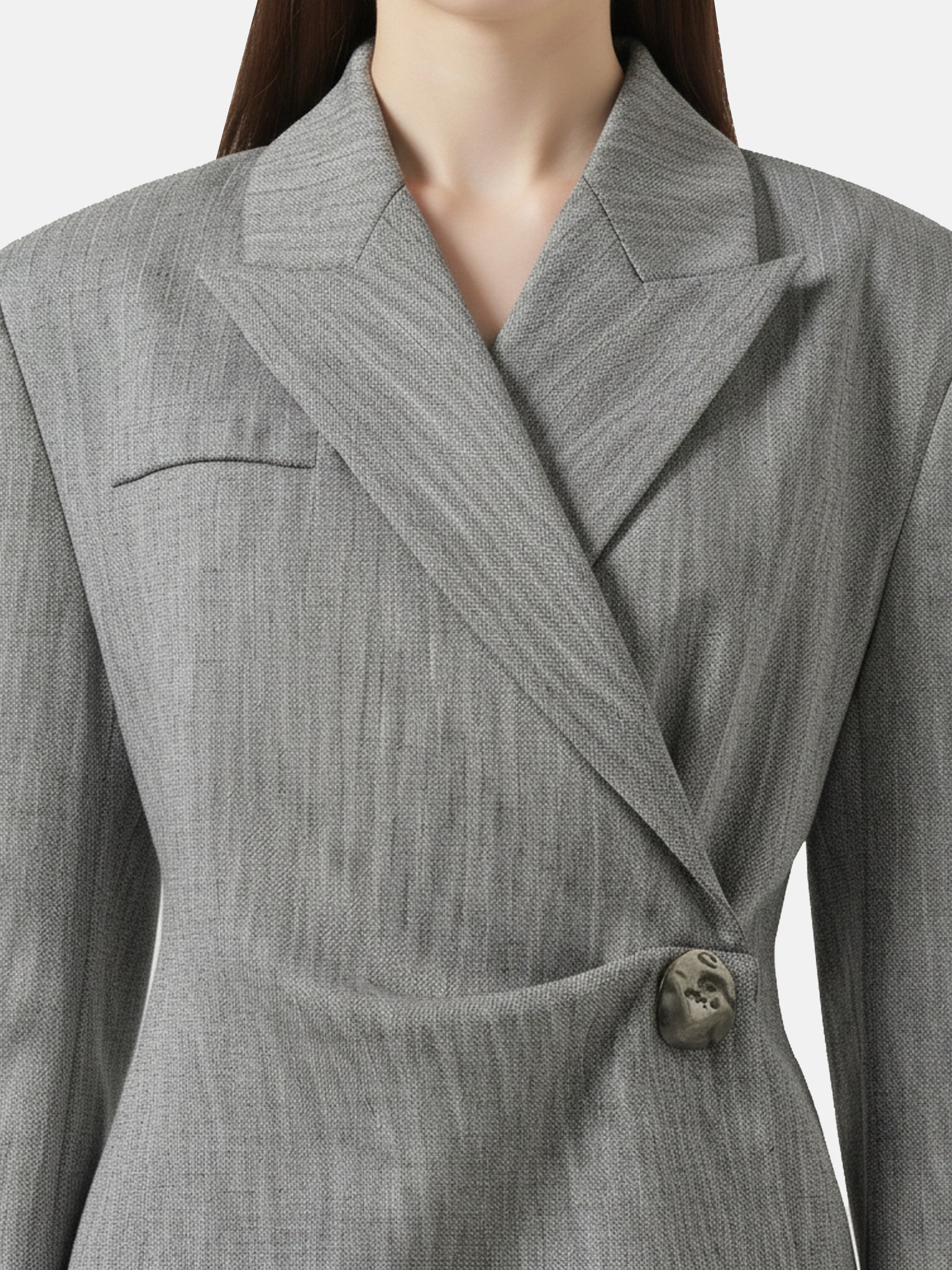 SELVANE Diagonal-Closure Asymmetric Collar Blazer in quiet grey. Sharp shoulders, diagonal closure, and asymmetric collar define its long, clean silhouette.