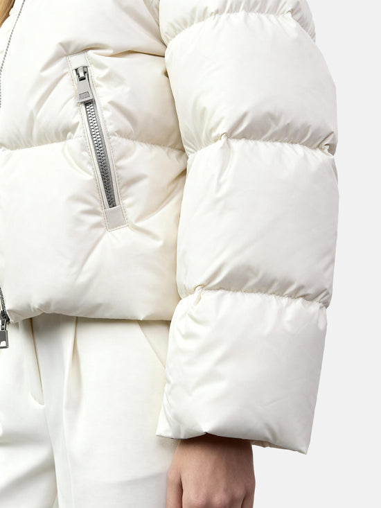 SELVANE Minimal Padded Down Jacket, cropped with a subtle stand collar, crisp panel quilting, and a soft matte finish, embodying sculptural volume.