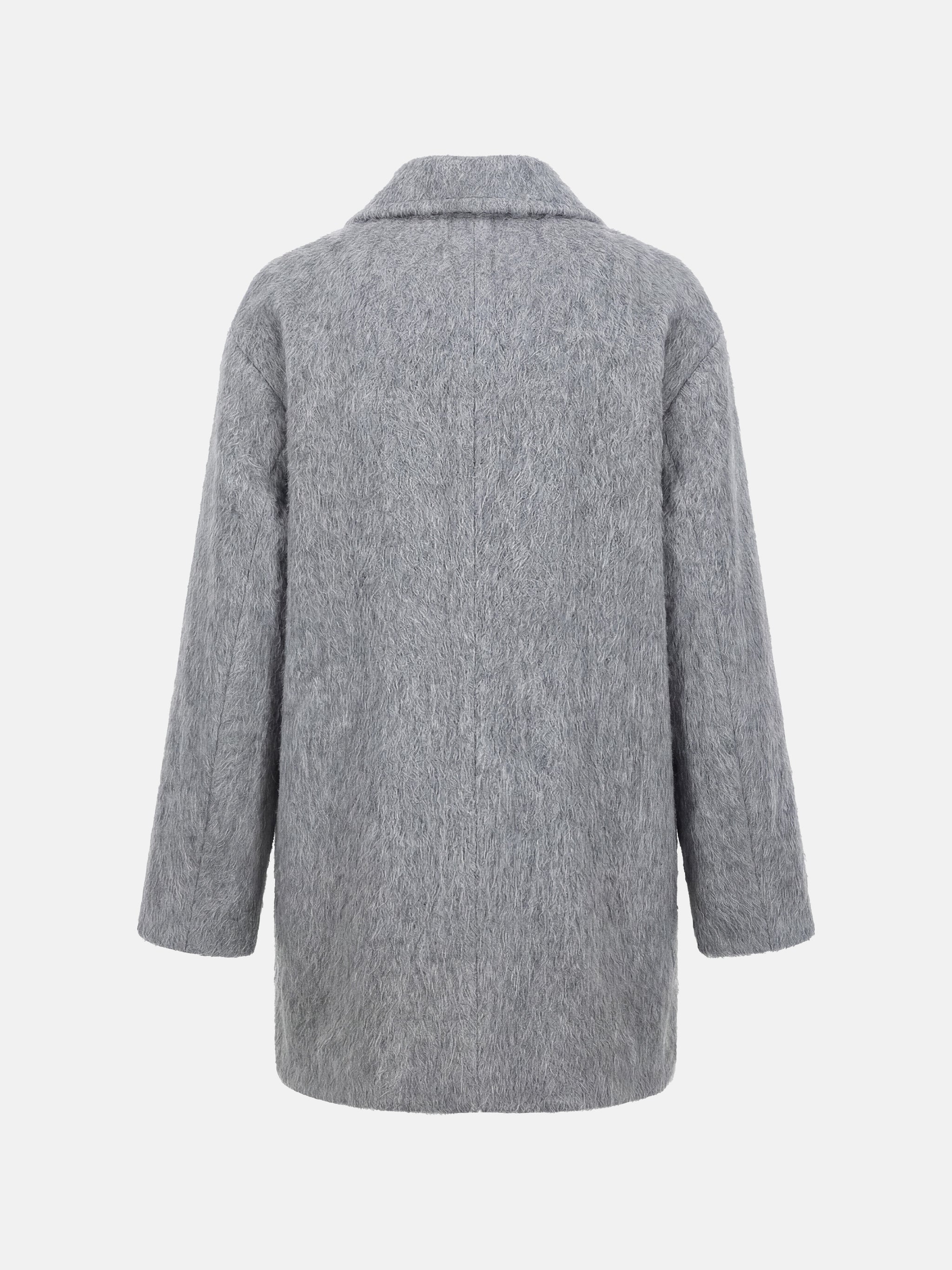 SELVANE Soft-Texture Double-Breasted Coat in a rich, brushed wool-cashmere blend, featuring a clean notch lapel and relaxed volume.
