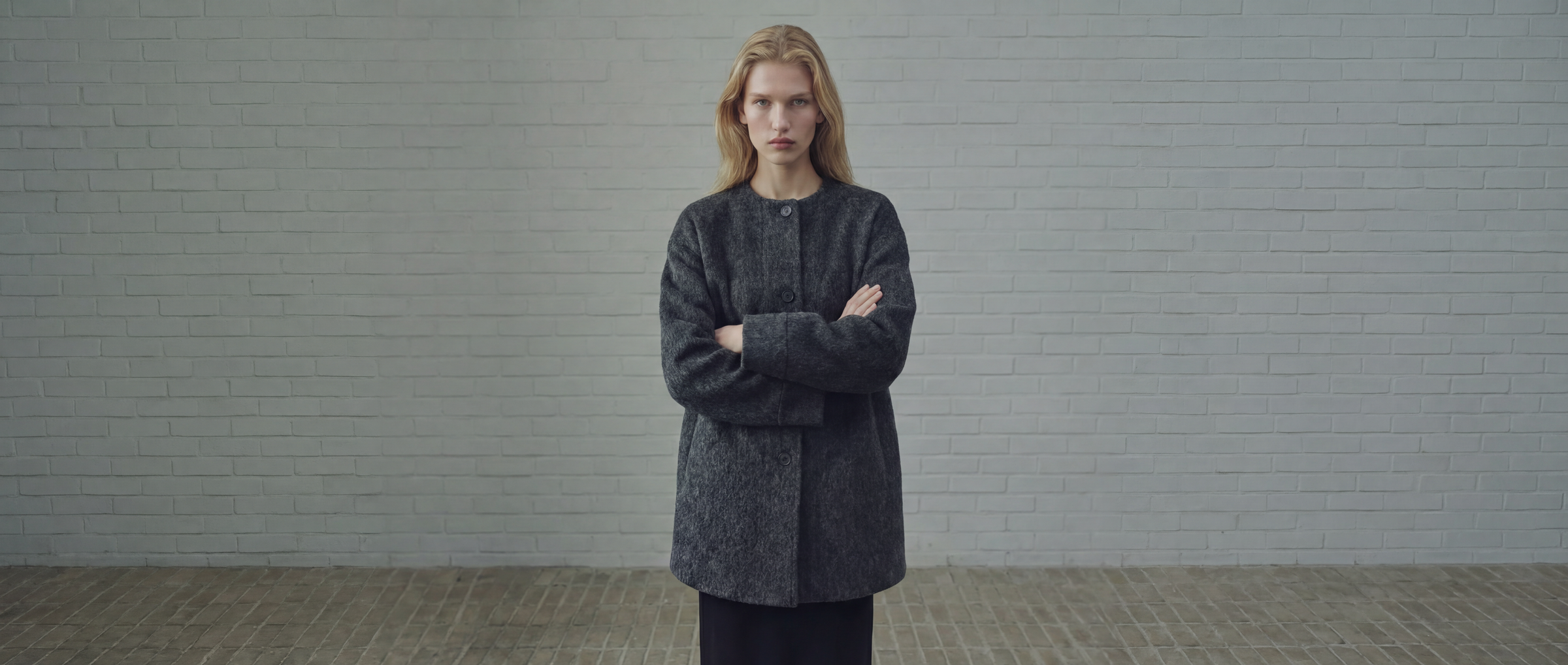 Wool and Camel Hair Buttoned Coat