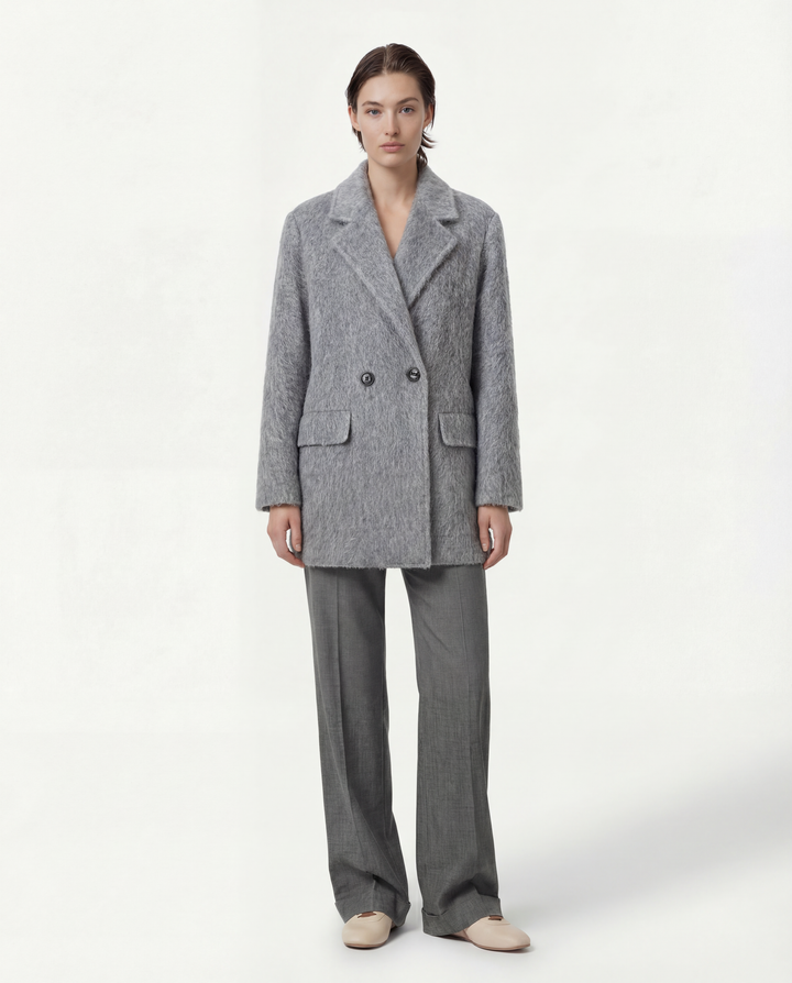 SELVANE Soft-Texture Double-Breasted Coat in a rich, brushed wool-cashmere blend, featuring a clean notch lapel and relaxed volume.
